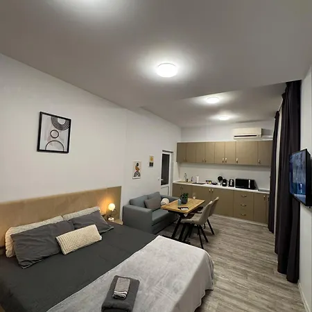 Sea Apartment *