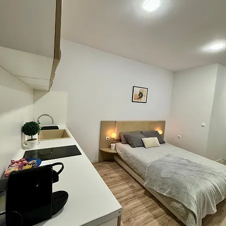 Apartment Sea
