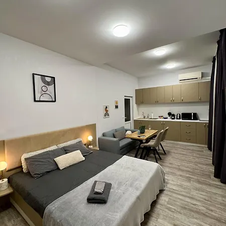 Sea Apartment *